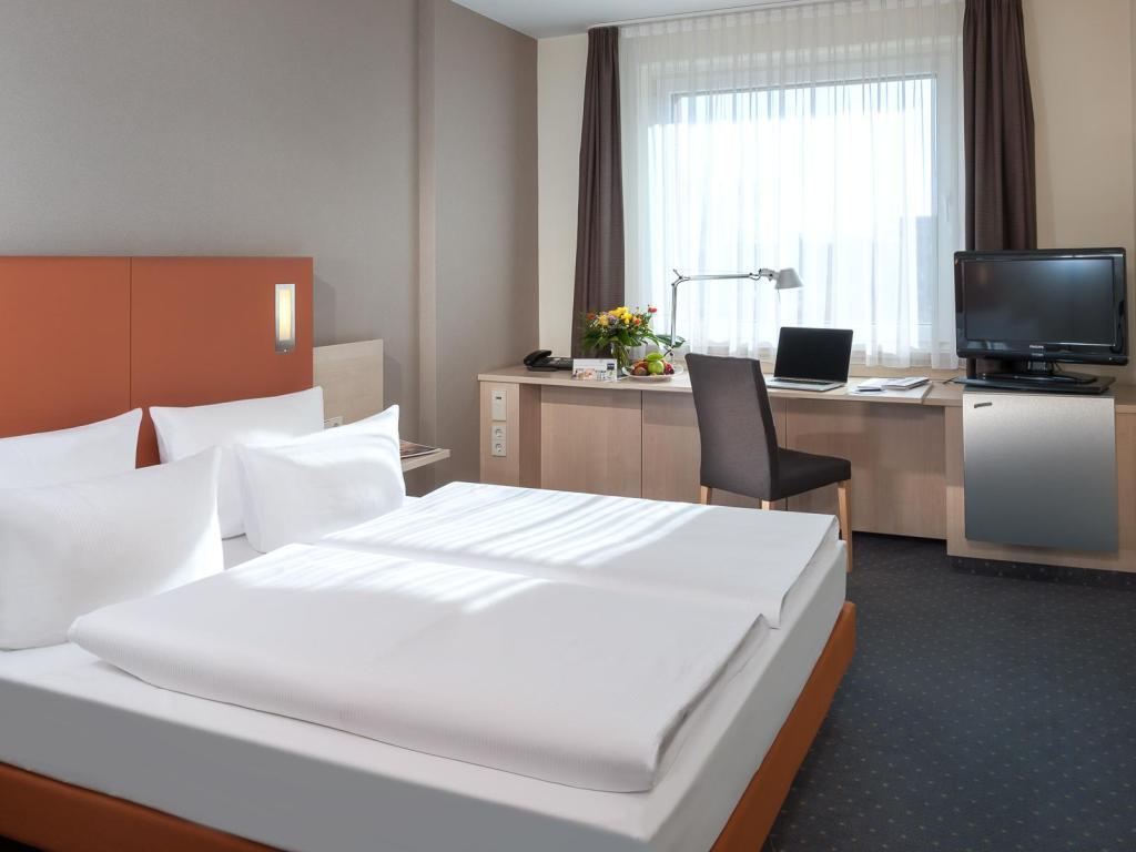 Essential By Dorint Berlin-Adlershof Hotel Екстериор снимка